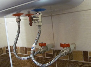 Подключение накопительного водонагревателя в Линёво